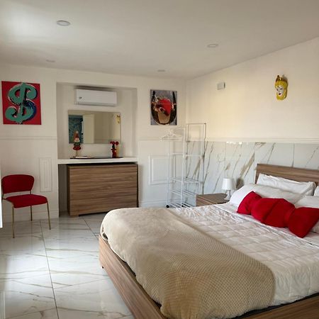 Pippo'S Suite Naples Extérieur photo
