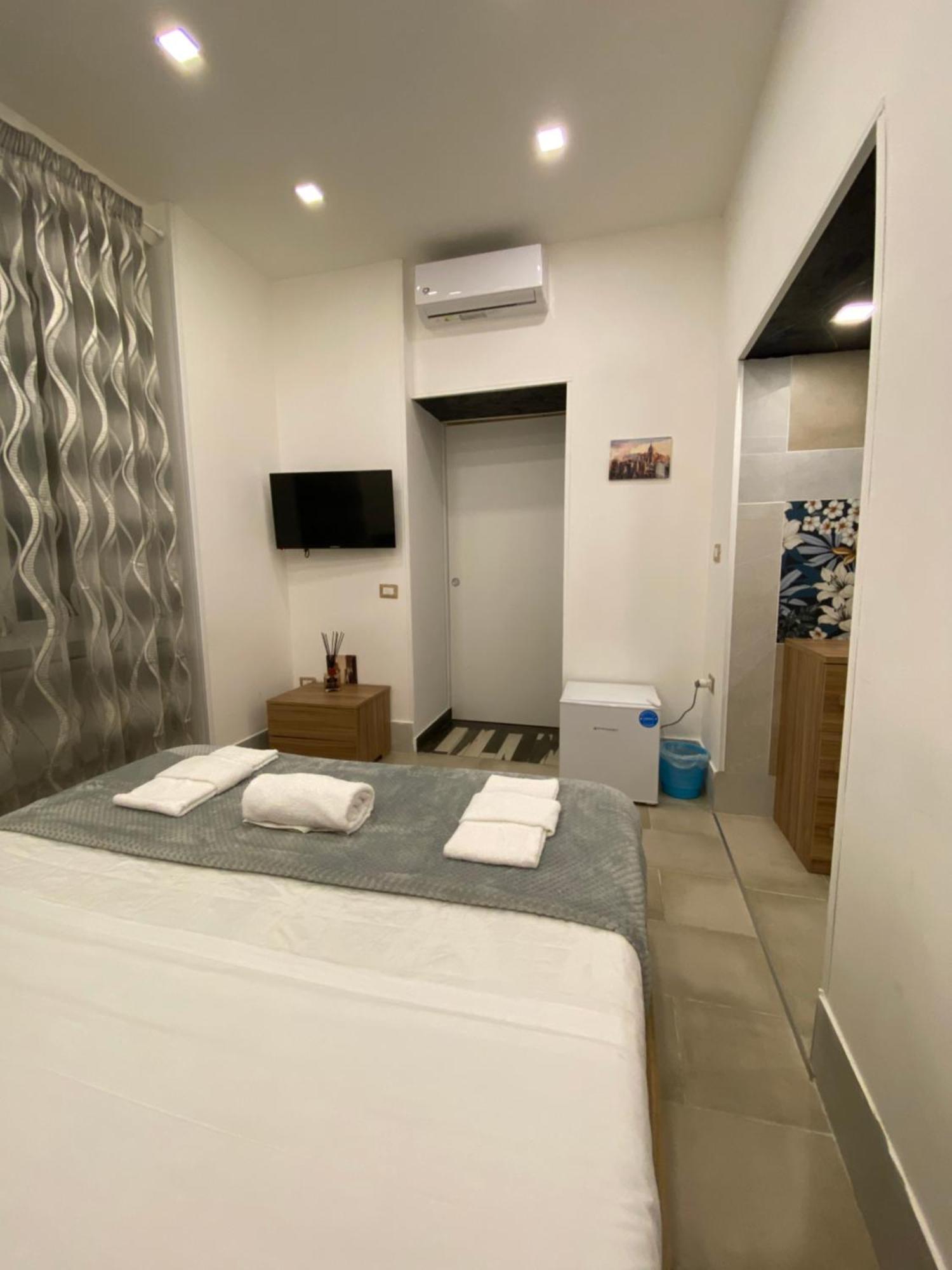 Pippo'S Suite Naples Extérieur photo