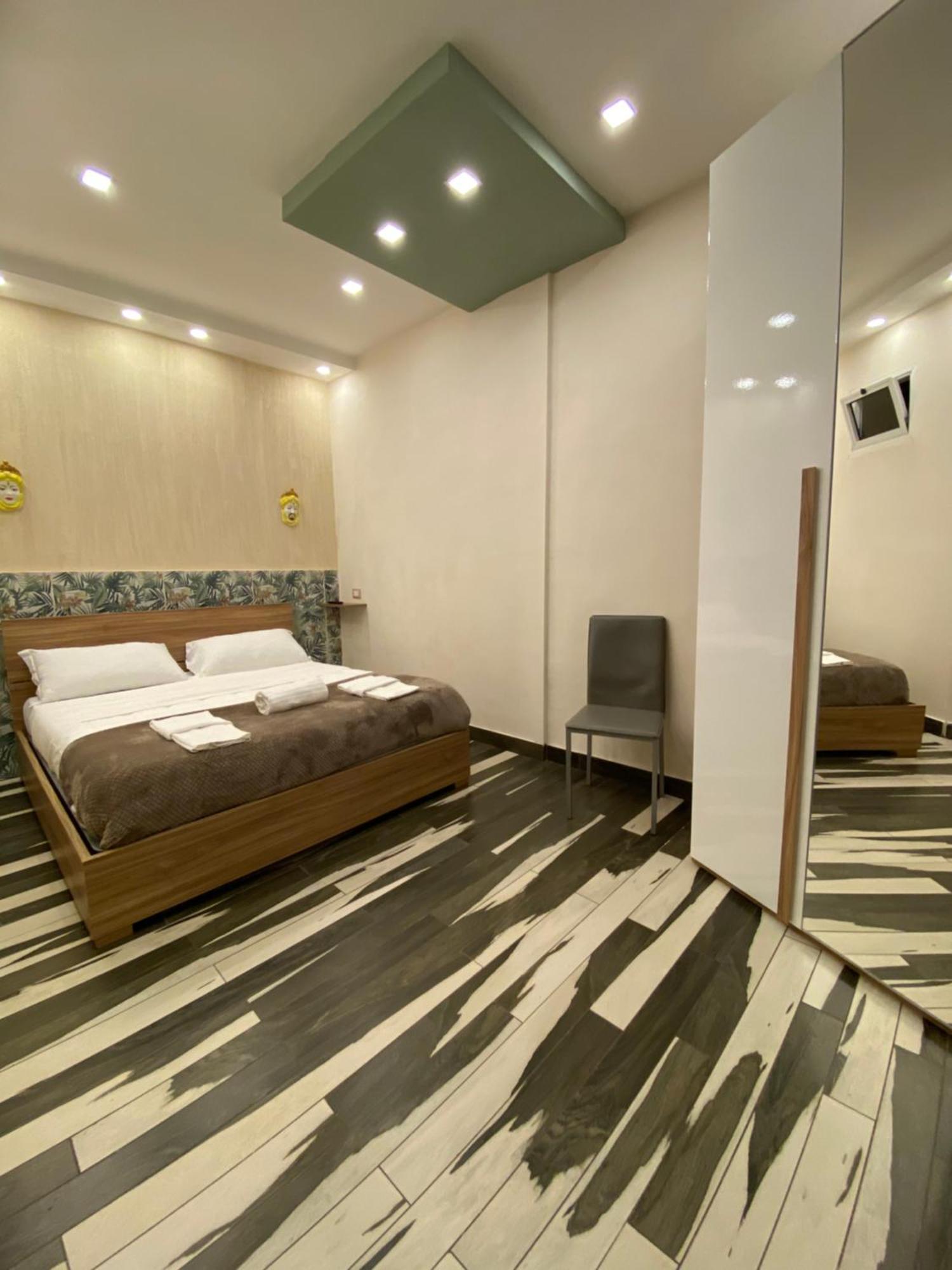 Pippo'S Suite Naples Extérieur photo