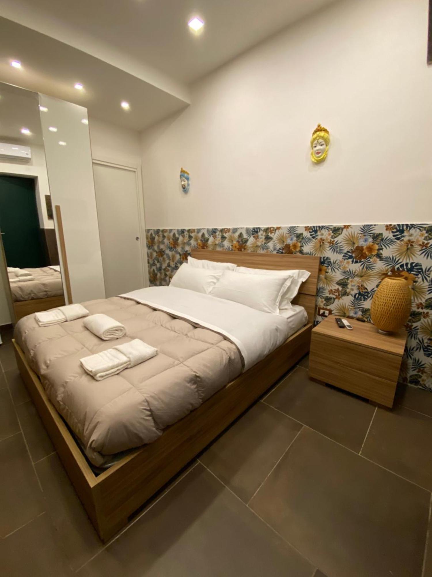 Pippo'S Suite Naples Extérieur photo