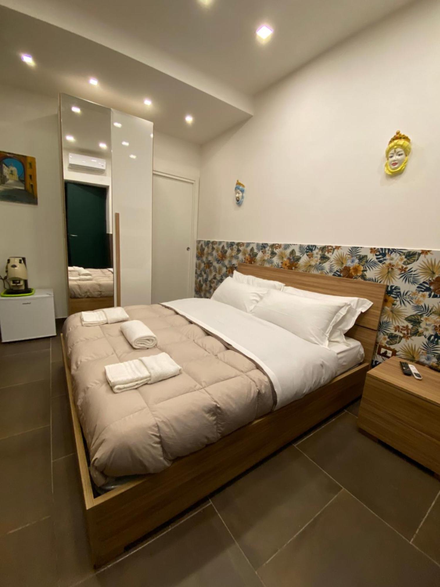 Pippo'S Suite Naples Extérieur photo