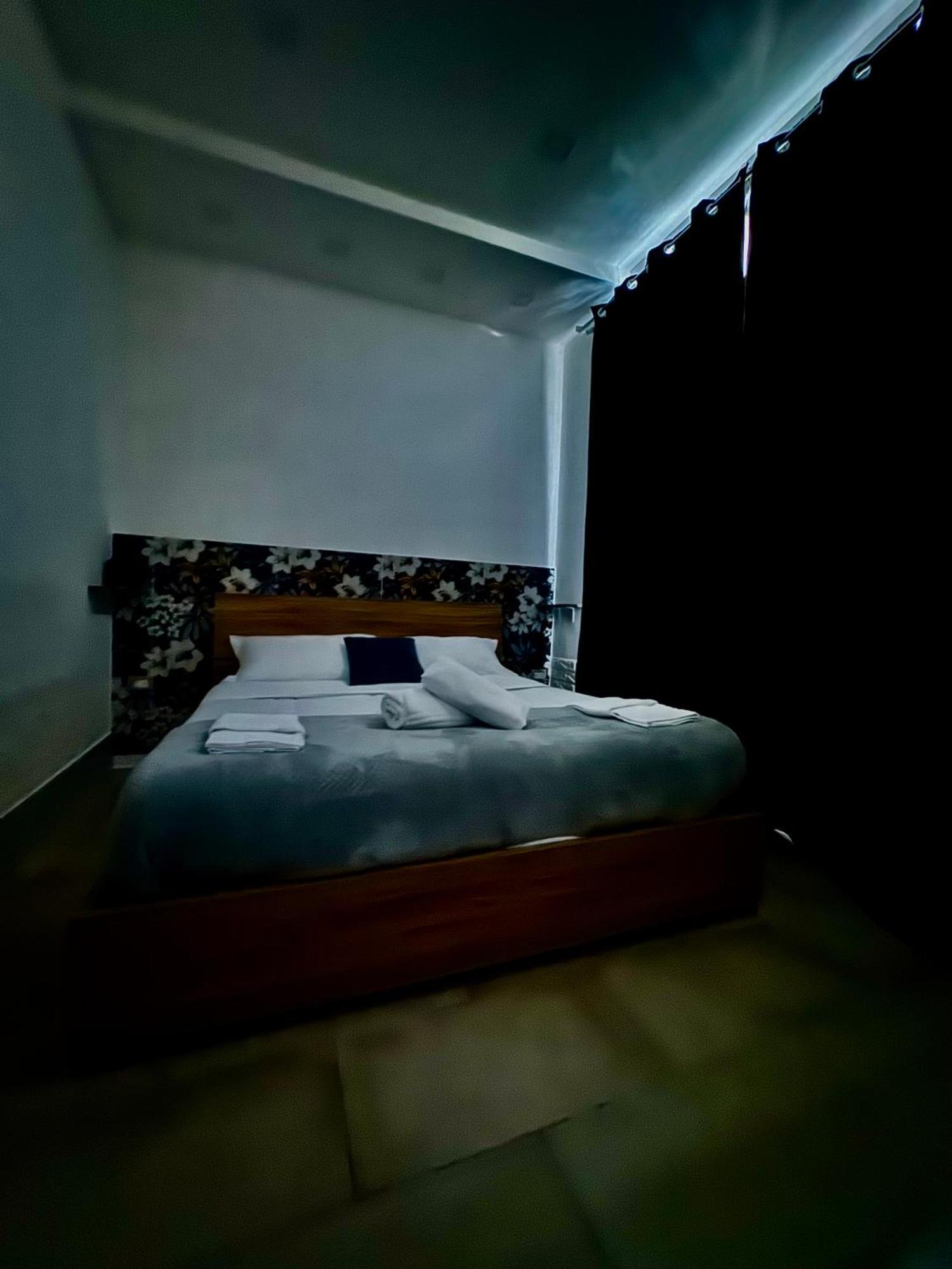 Pippo'S Suite Naples Extérieur photo